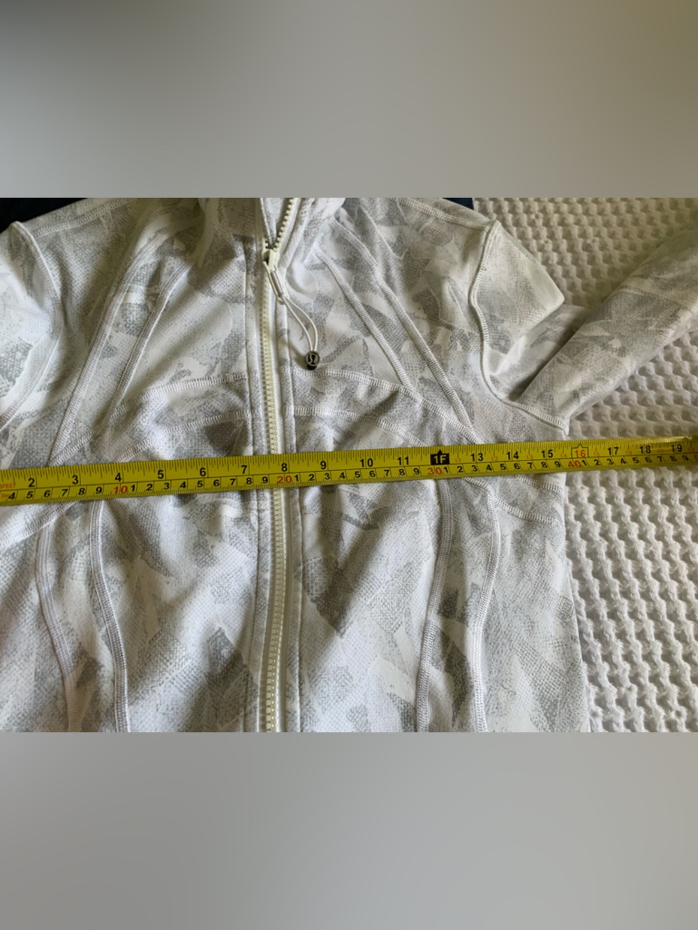 Lululemon Define Jacket Size 6 - Picture 12 of 12